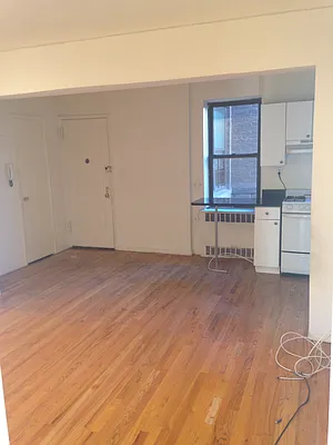 Rented by AJ Clarke | media 20