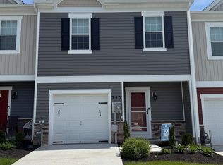 345 Locust Run Dr, York, PA 17404