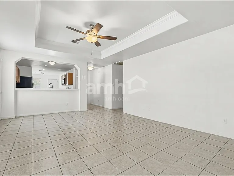 21447 Hannover Grove Ln — Photo 6