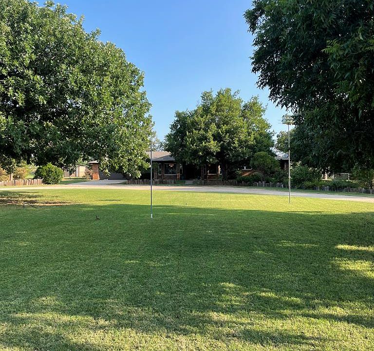 1st image of 302 County Road 370