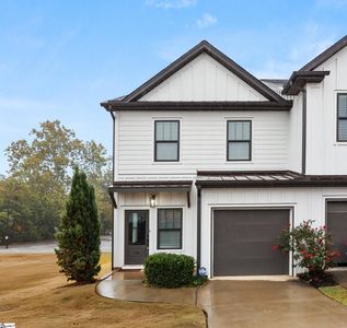 136 Park Ave, Greer, SC, 29651