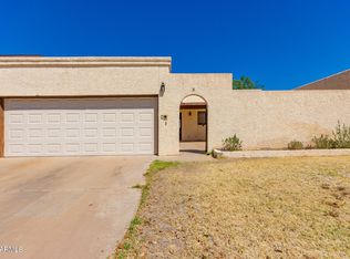 2044 S Don Carlos APT 3, Mesa, AZ 85202