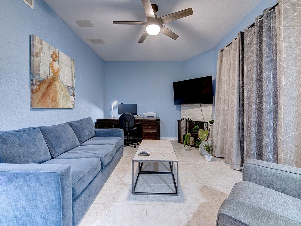 1st image of 2300 Augusta Dr APT 29
