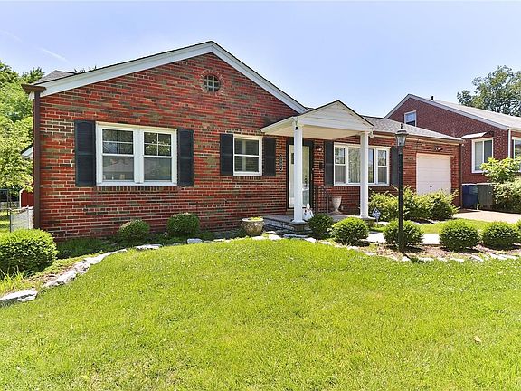 3rd image of 5506 Winona Ave