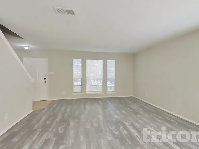 7310 Gettysburg Dr — Photo 15
