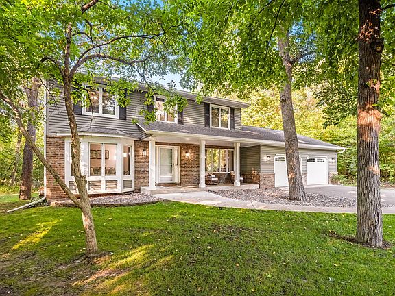 3rd image of 13080 Forestview Cir N
