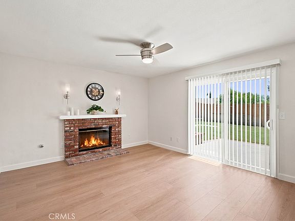 4th image of 28477 Merridy Ave