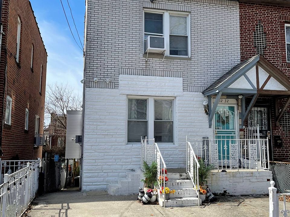 1st image of 11232 197th St