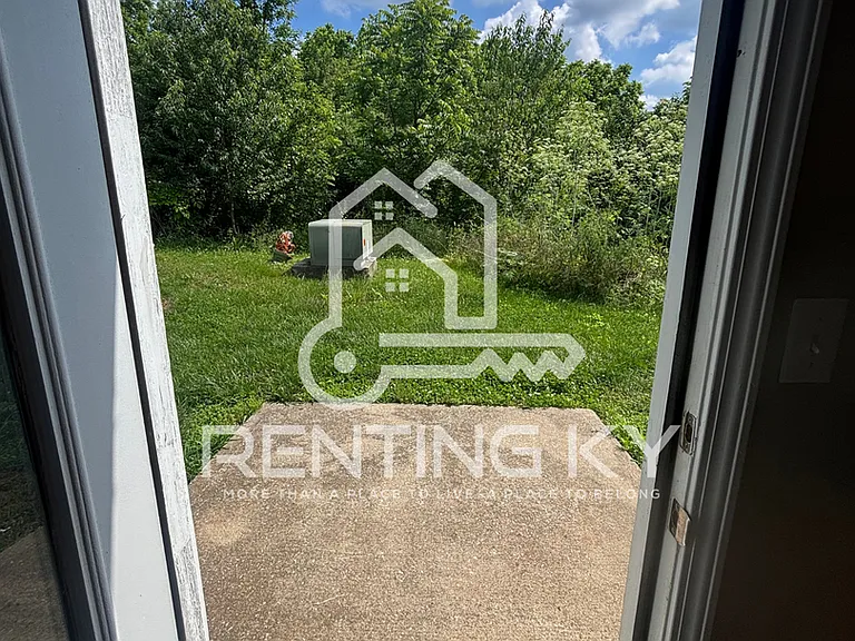 1419 Westwood Dr — Photo 18