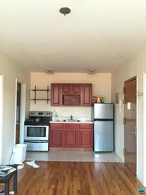 Rented by EXR | media 1