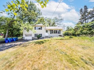 10 Bedford Rd, Somerset, NJ 08873