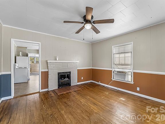 3rd image of 505 Mimosa Ave