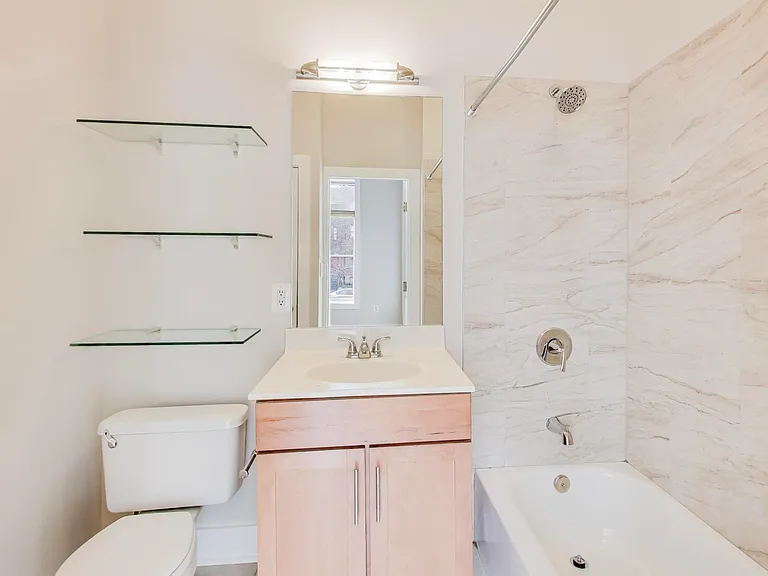 500 M St NW #3 — Photo 16
