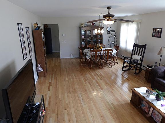 2nd image of 193 Cabrillo Blvd