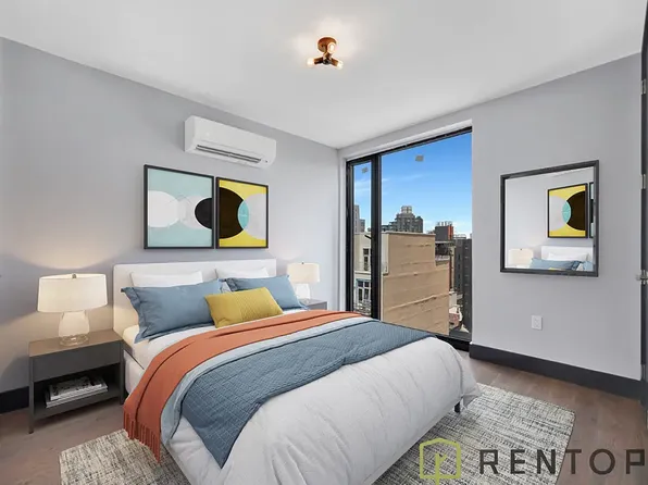 475 Grand Street image 4 of 11