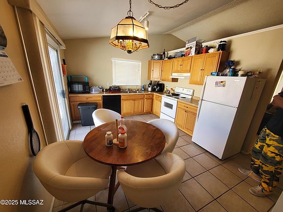 5th image of 4512 W Vander Bie Ln