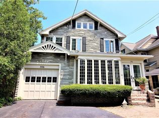 306 Beach Ave, Rochester, NY 14612