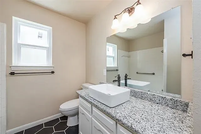 2800 Wildplum Dr — Photo 18