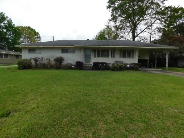 1717 Orchard Dr, Columbia, MS 39429