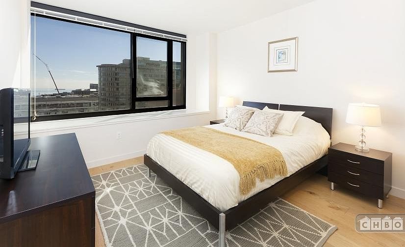 1st image of 250 King St Unit 676
