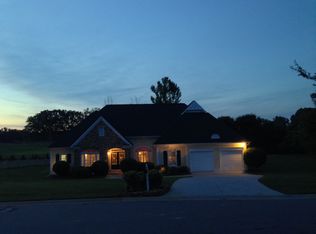 6290 Fox Creek Dr, Cumming, GA 30040