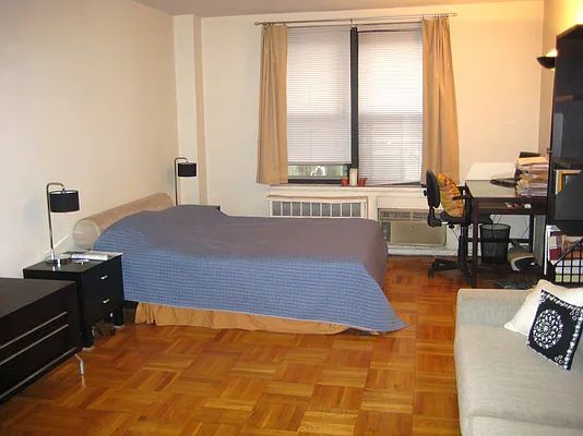 Rented by Paley Management | media 26