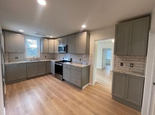 1219 State St, Saint Joseph, MI 49085