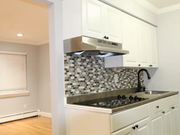 83 68th Street image 6 of 12