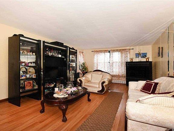 2nd image of 87-70 173rd St #6L