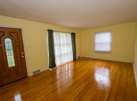 2nd image of 1710 Churchill Dr
