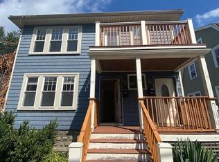 29 Blanchard Rd #2, Cambridge, MA 02138