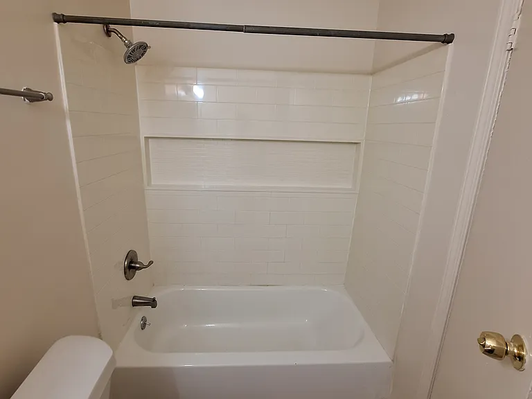 152 Rosalie Dr — Photo 8