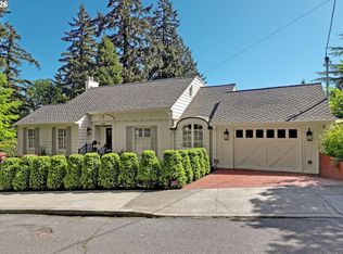 2490 SW Arden Rd, Portland, OR 97201