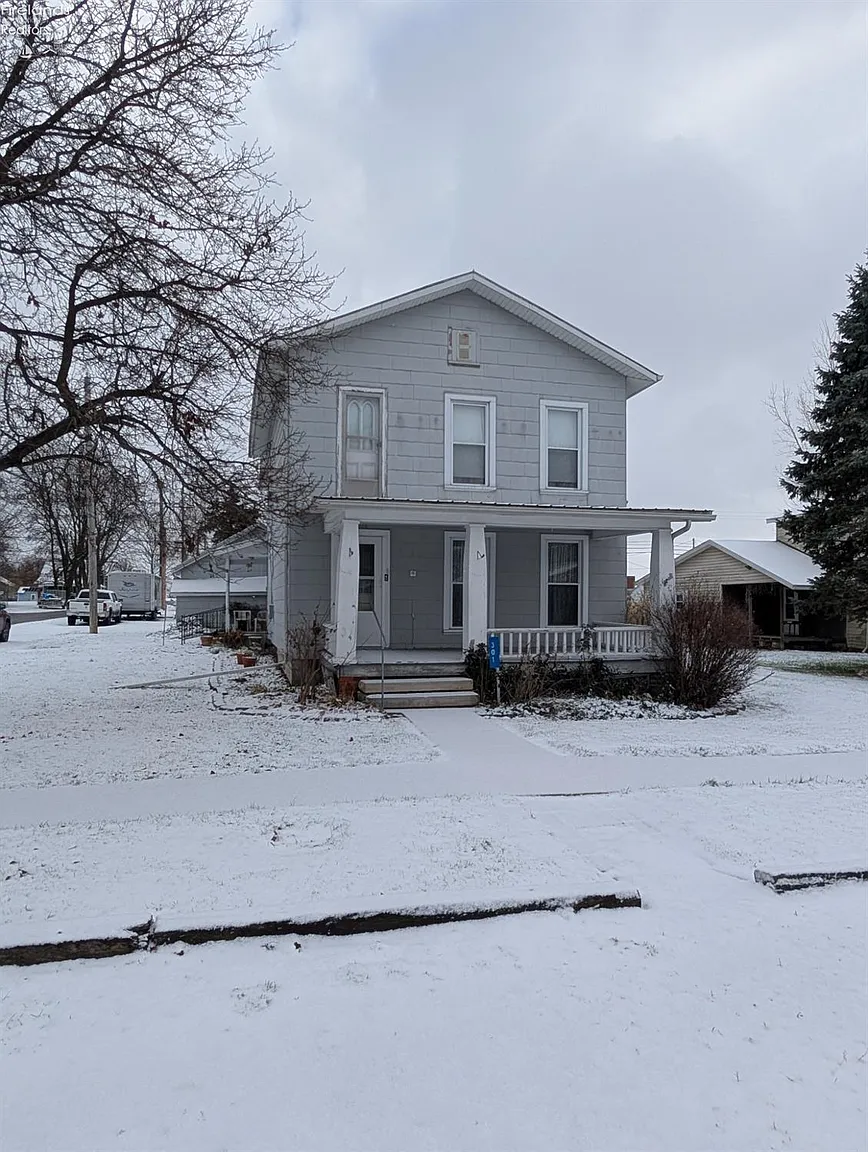 301 Washington St photo 1