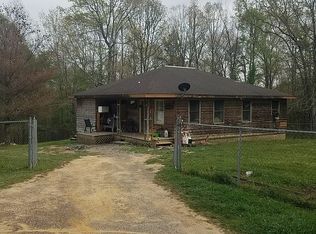 604 Grant Rd, Trenton, GA 30752