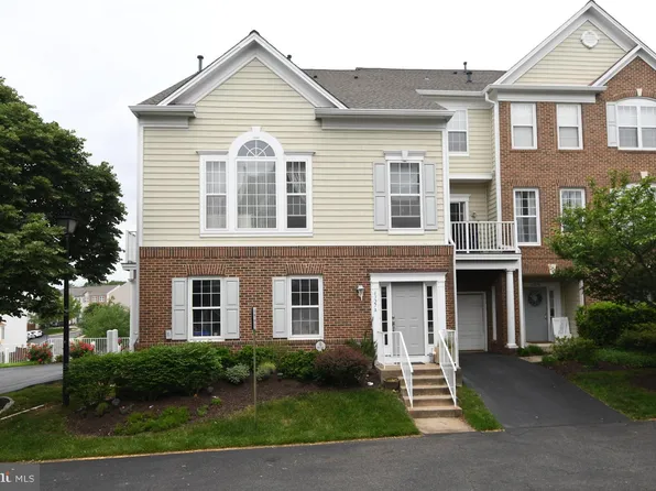 6327 Eagle Ridge Ln #45, Alexandria, VA 22312