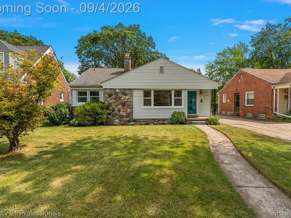 607 Lawson St, Royal Oak, MI 48067