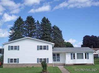 281 Main St, New York Mills, NY 13417