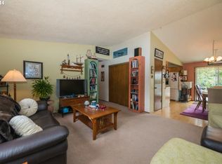 845 NW Warrenton Dr, Warrenton, OR