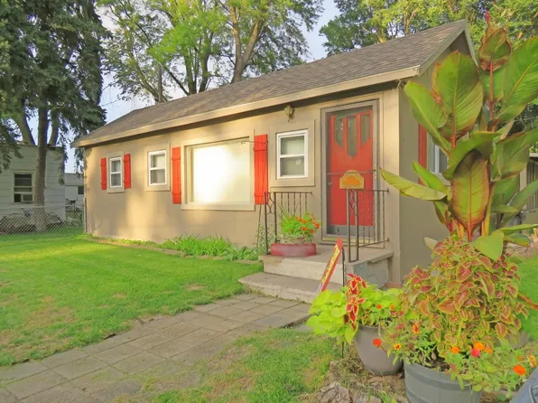 10 Lane Three #Dr28, Elwood, NE 68937