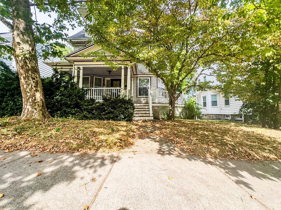 2nd image of 70 Park St