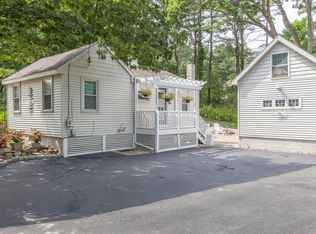 156 Main St, Kennebunkport, ME 04046