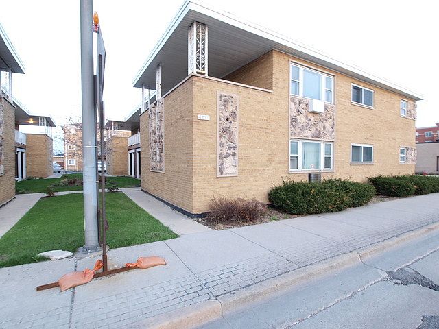 1st image of 4751 25th Ave APT 8