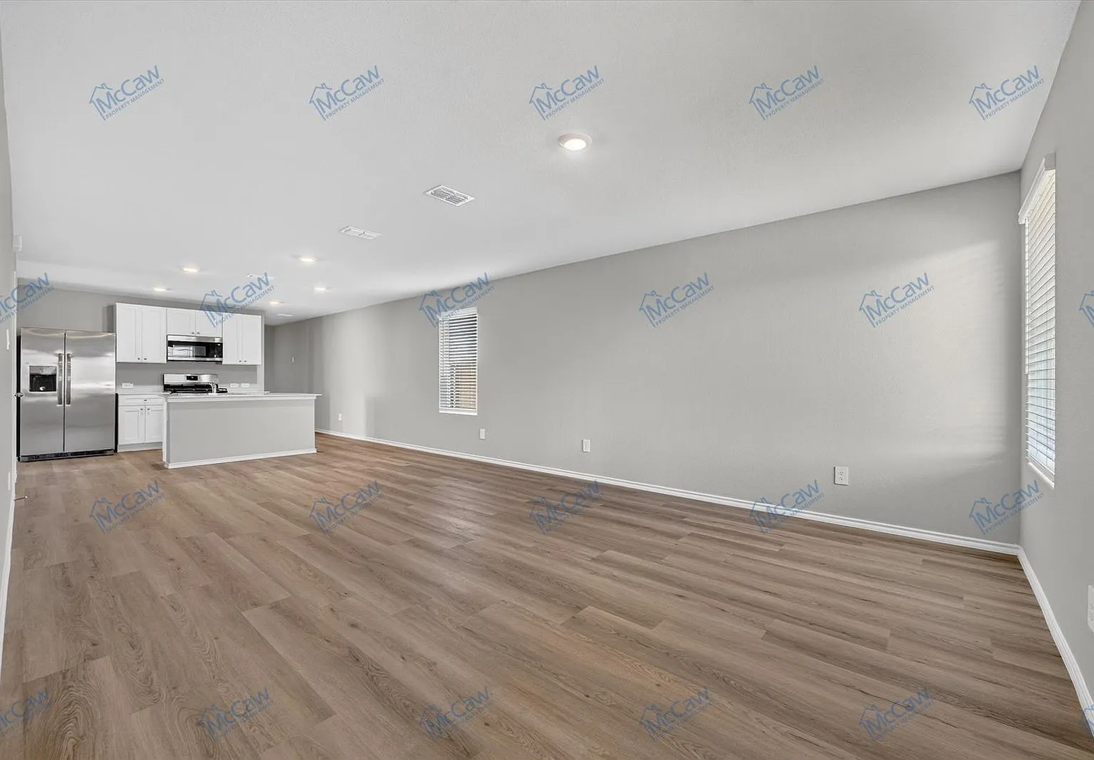 3 bed, 2.0 bath, 1280 sqft, $2,050 — Photo 4