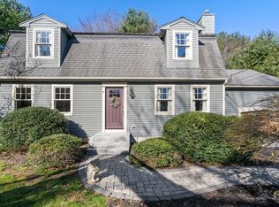 4 Cedar St, Walpole, MA 02081