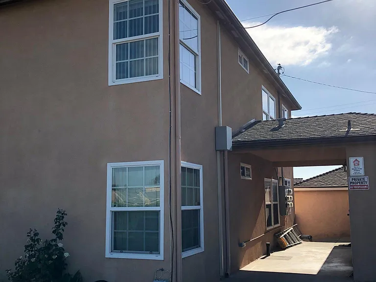 2502 W Via Corona #1/2 — Photo 88