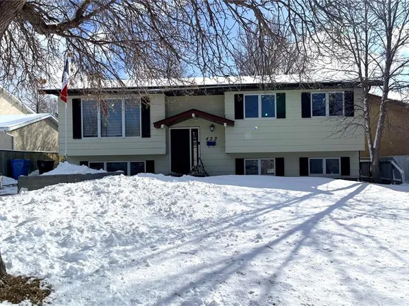 422 Spruce DRIVE, Estevan, SK S4A 2A8