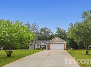 1049 Octavia Ct, Winder, GA 30680