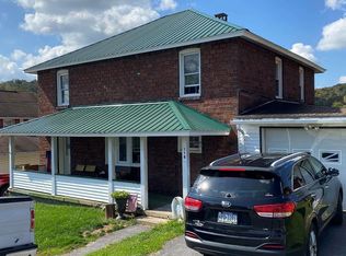 118 1st St, Hastings, PA 16646