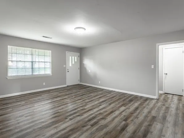 4711 Murray Lake Ln, 4711 Murray Lake Ln #A, Chattanooga, TN 37416